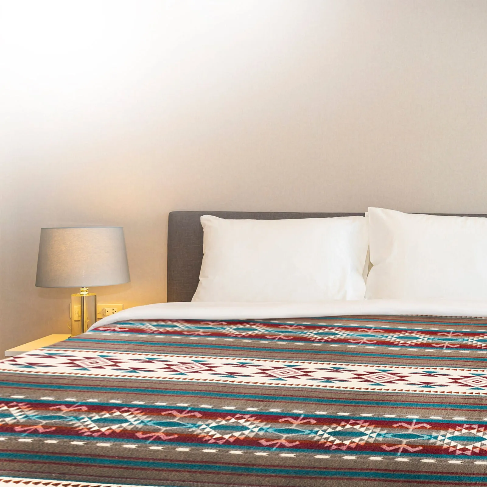 Azabi - Baby Alpaca Blanket - Extra Large - Aztec Southwest Pattern