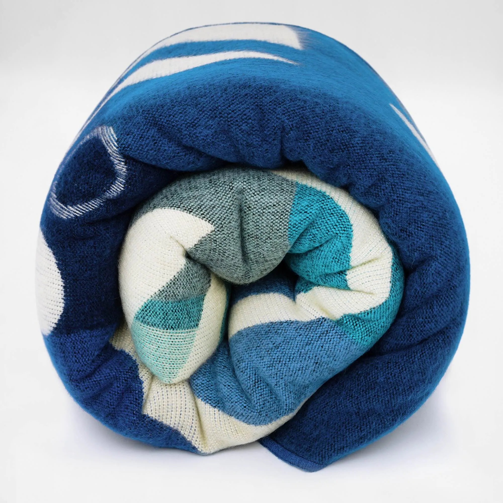 Bobonaza - Baby Alpaca Blanket - Thick Extra Large Reversible - Aztec Southwest Pattern Blue