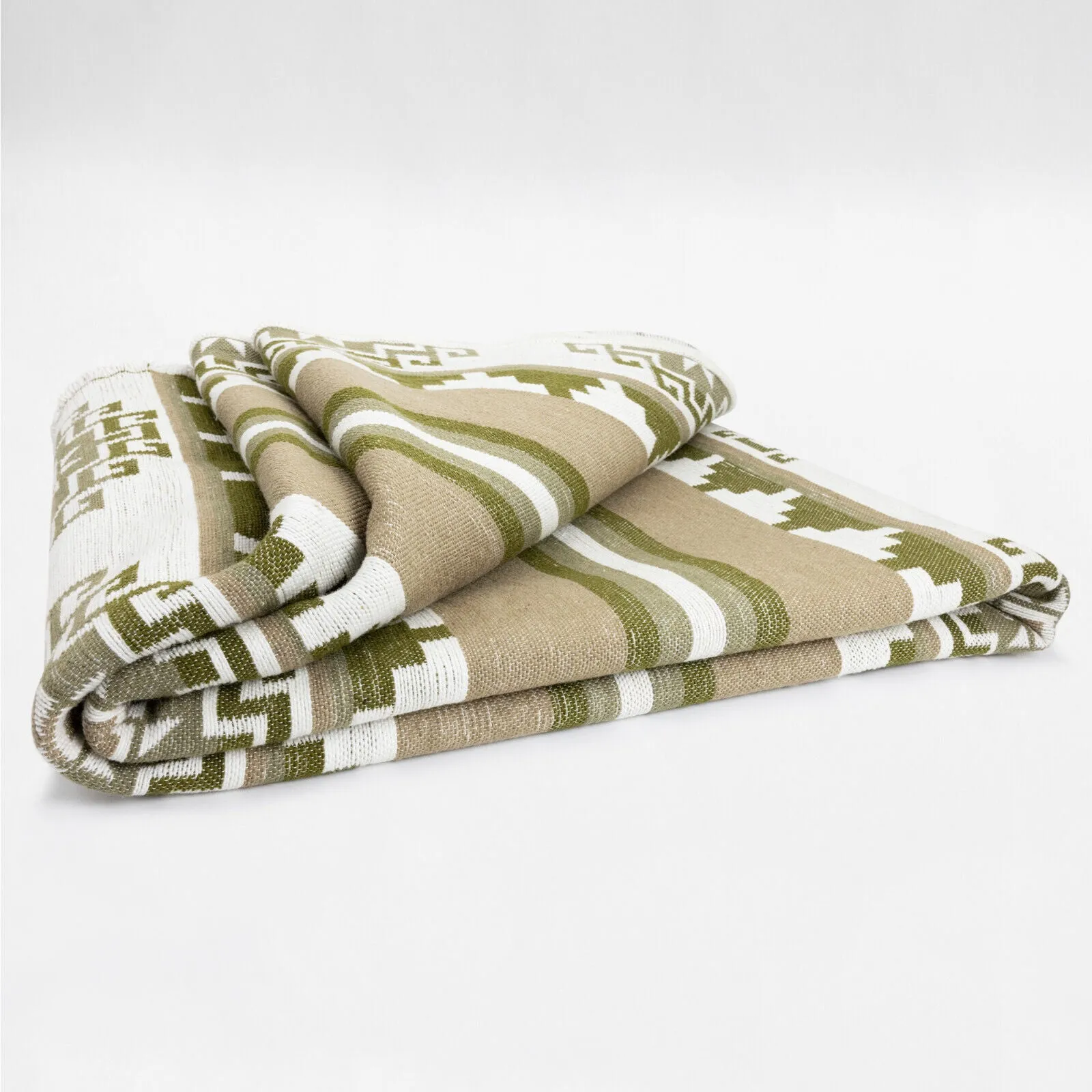 Dayuma - Heavy and Thick Extra Large Llama wool artisanal handwoven Blanket - Cream/Sage - Aztec Pattern