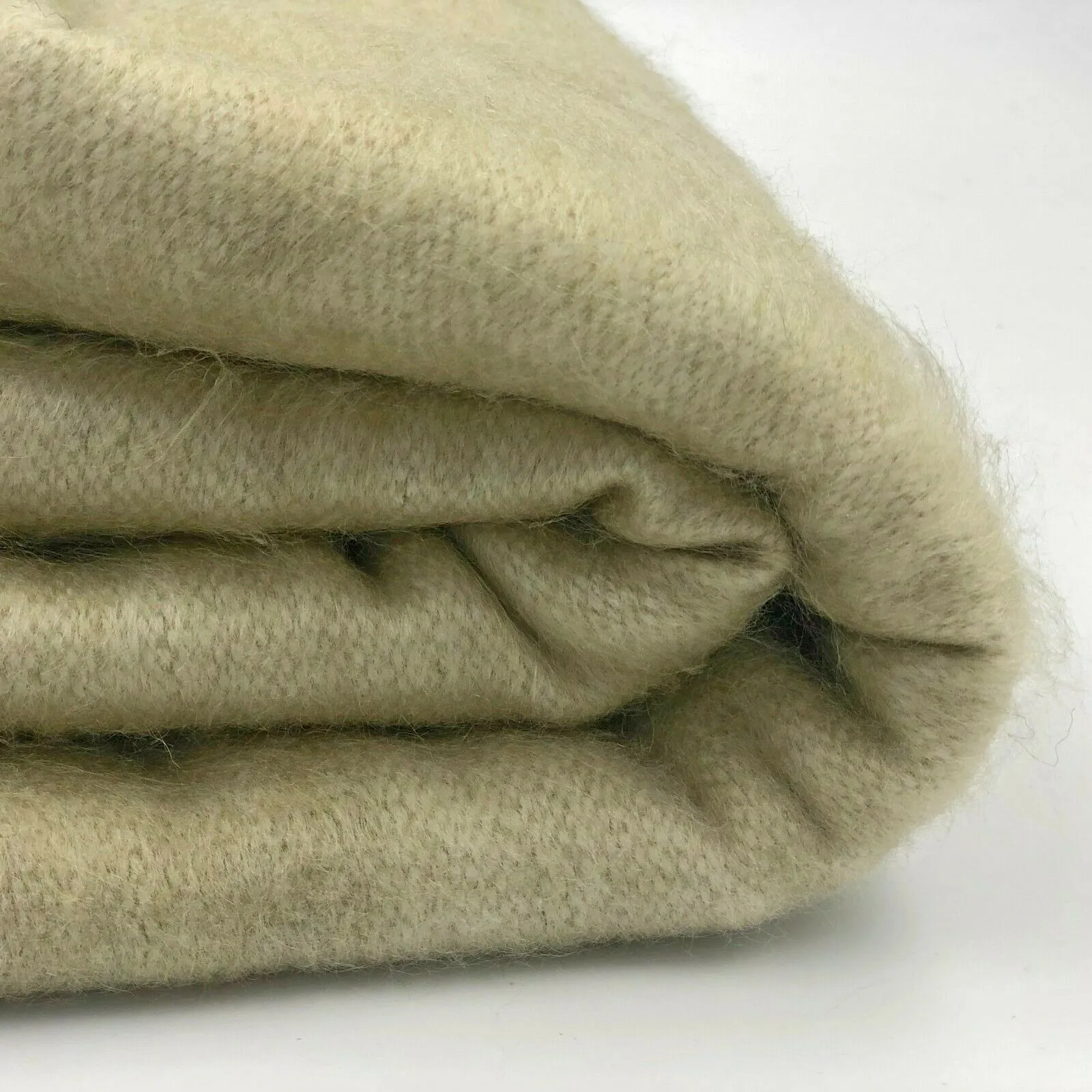 Llullalo - Baby Alpaca Wool Throw Blanket / Sofa Cover - Queen 90" x 65" - solid pattern ecru