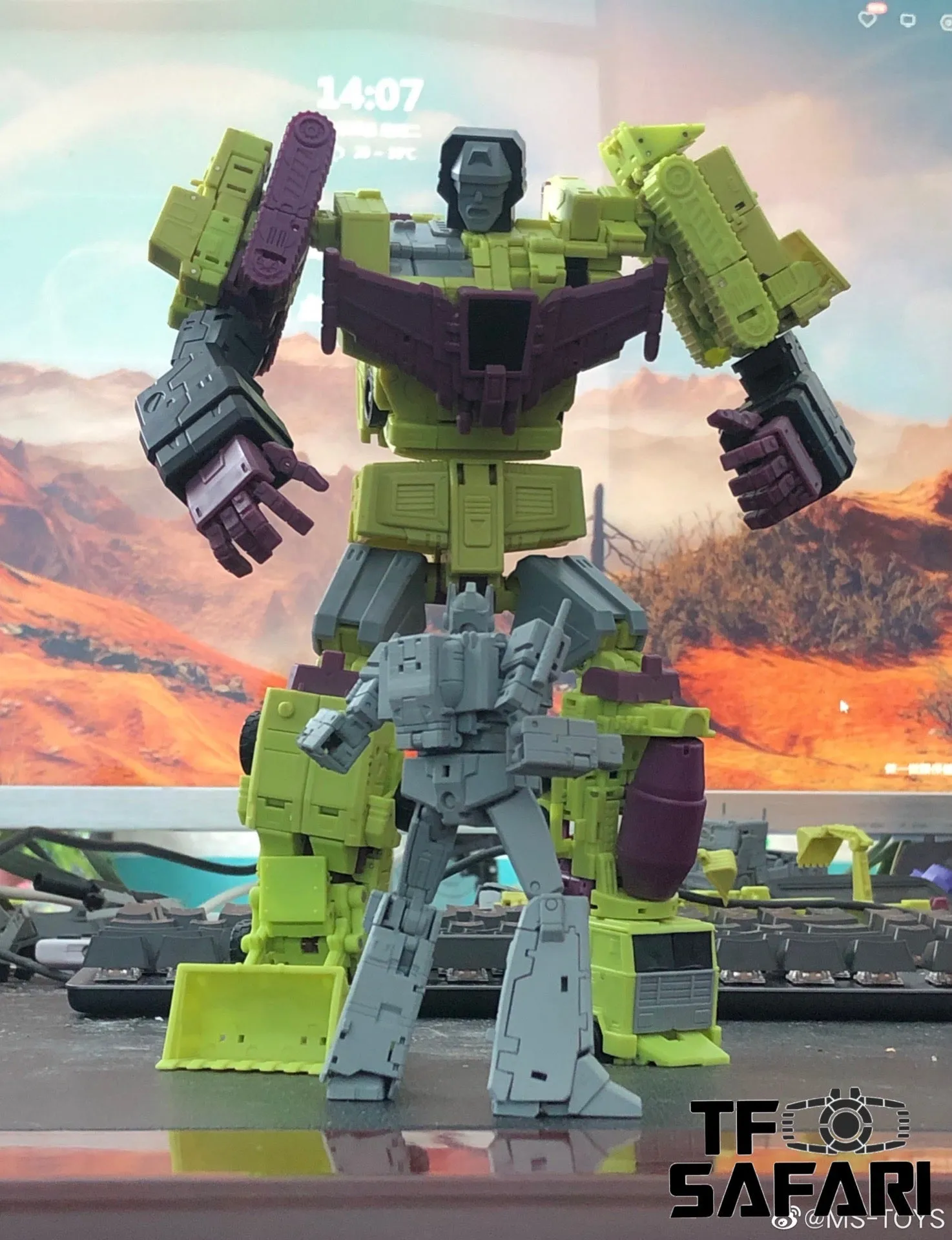 Magic Square MS Toys Constructor Devastator Combiner 3 sets (2 in 1 set) 25cm / 9.85"