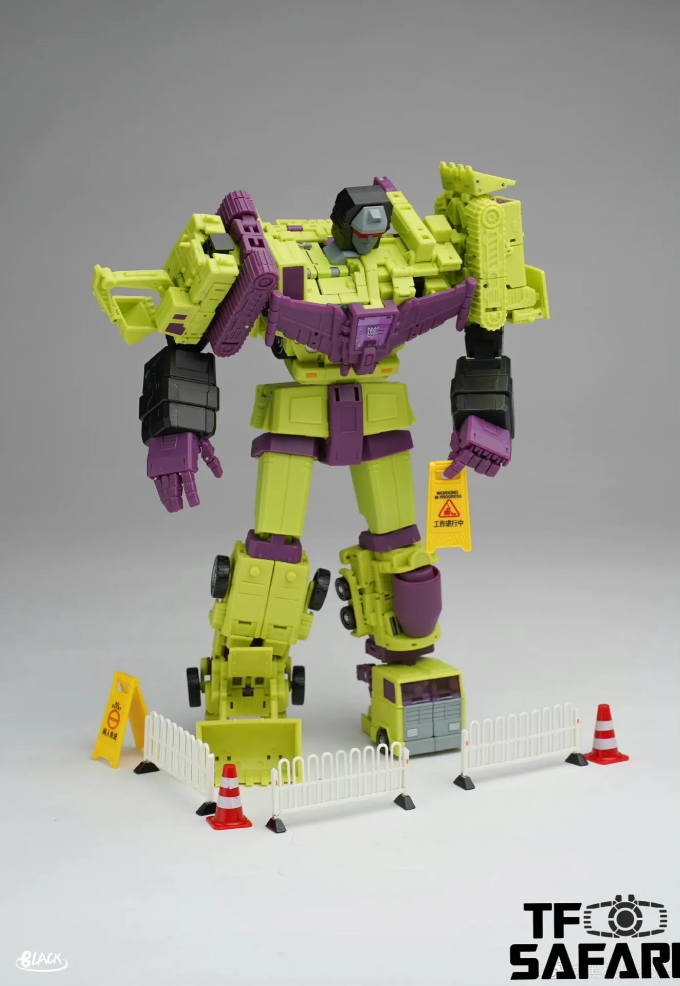Magic Square MS Toys Constructor Devastator Combiner 3 sets (2 in 1 set) 25cm / 9.85"