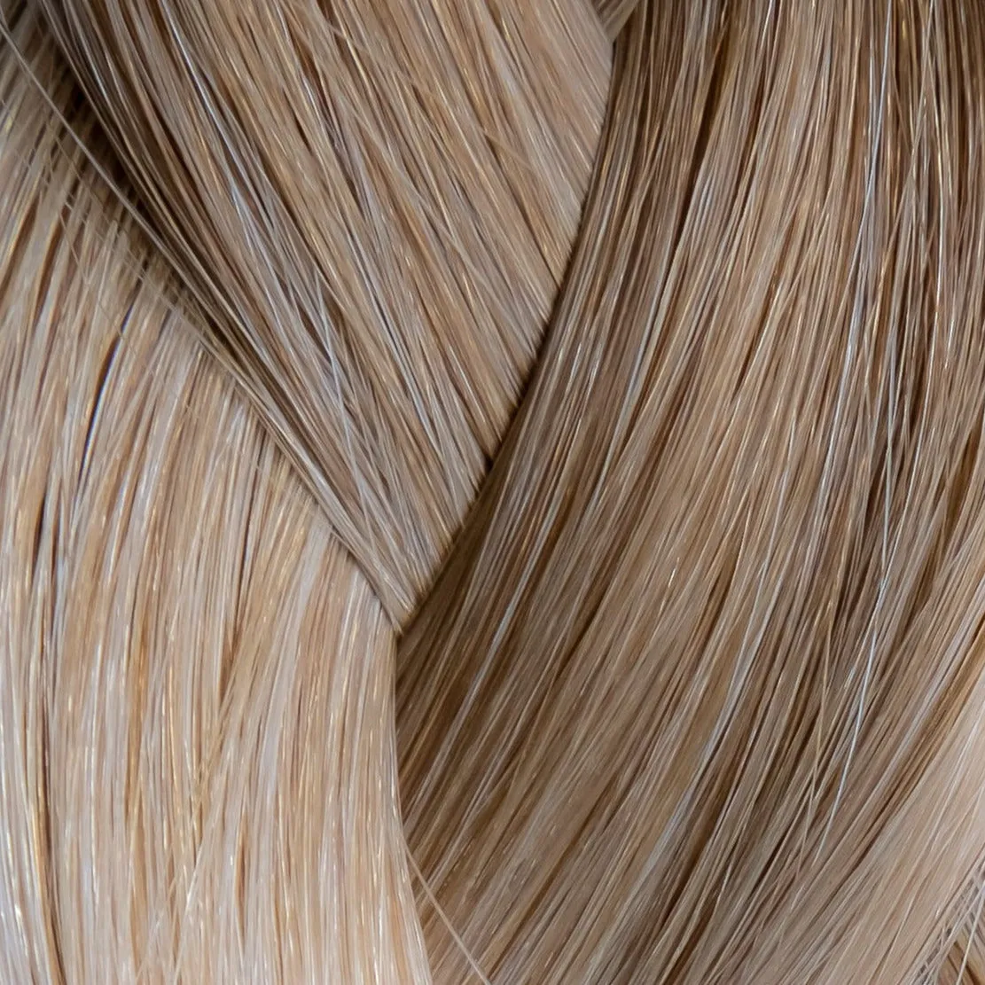NEW 8 Piece Seamless Clip In Box Set 22" 150g